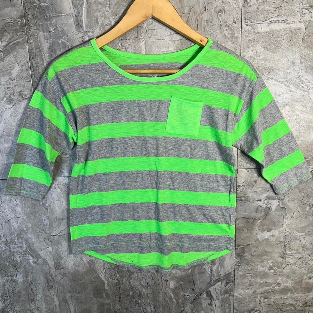 Green and grey‎ striped short sleeve shirt with pocket Kids Medium 8 Years